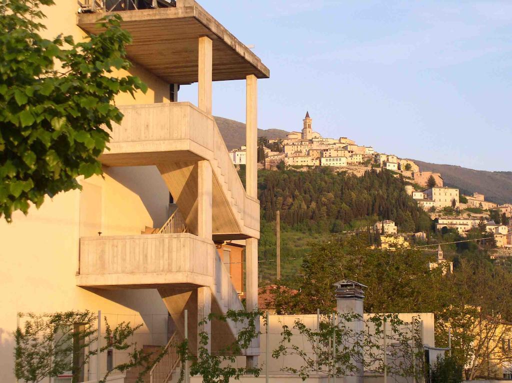 La Cerquetta Hotel Trevi Exterior photo
